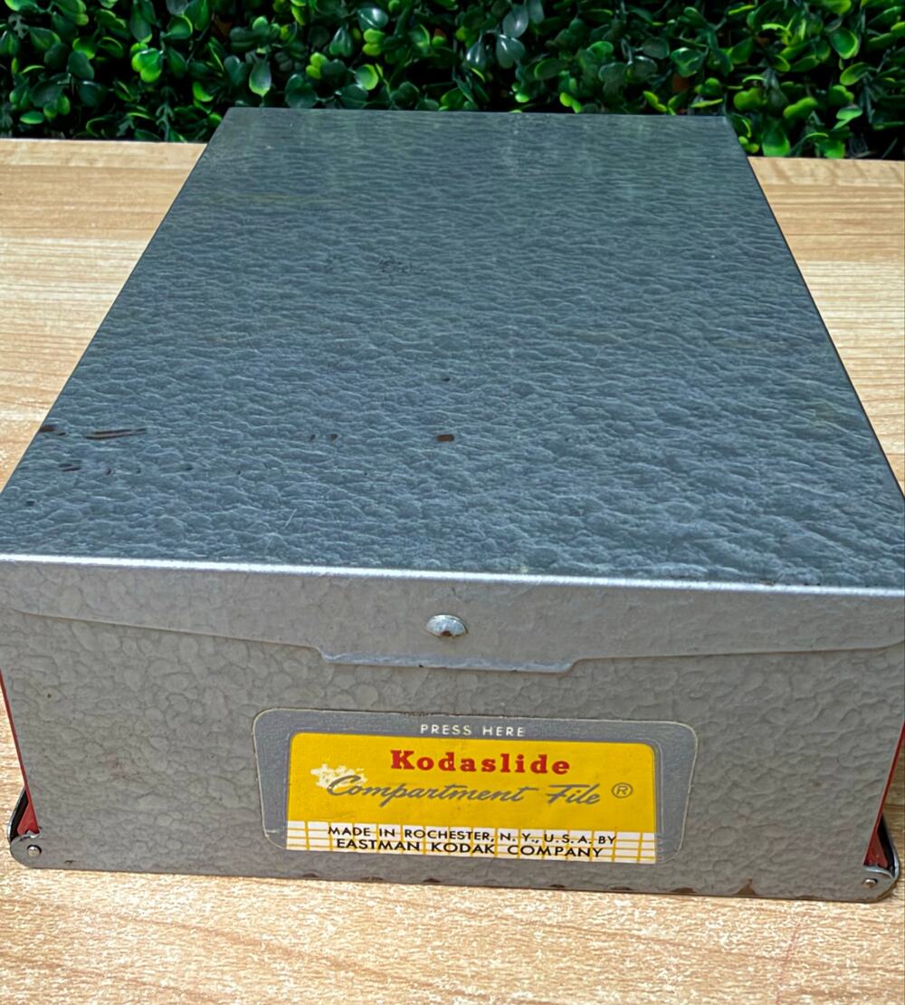 Kodaslide Compartment File Holder.